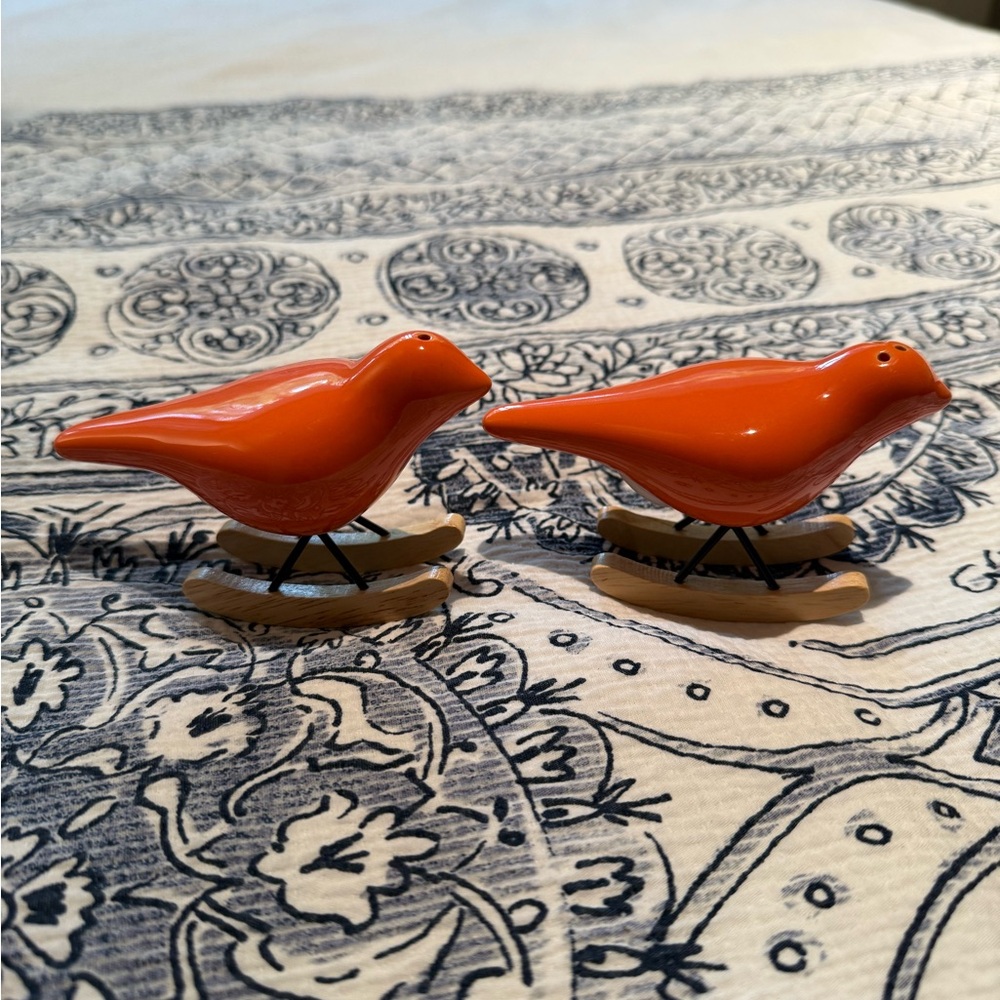 West Elm Orange Bird Salt and Pepper Shakers NWOT